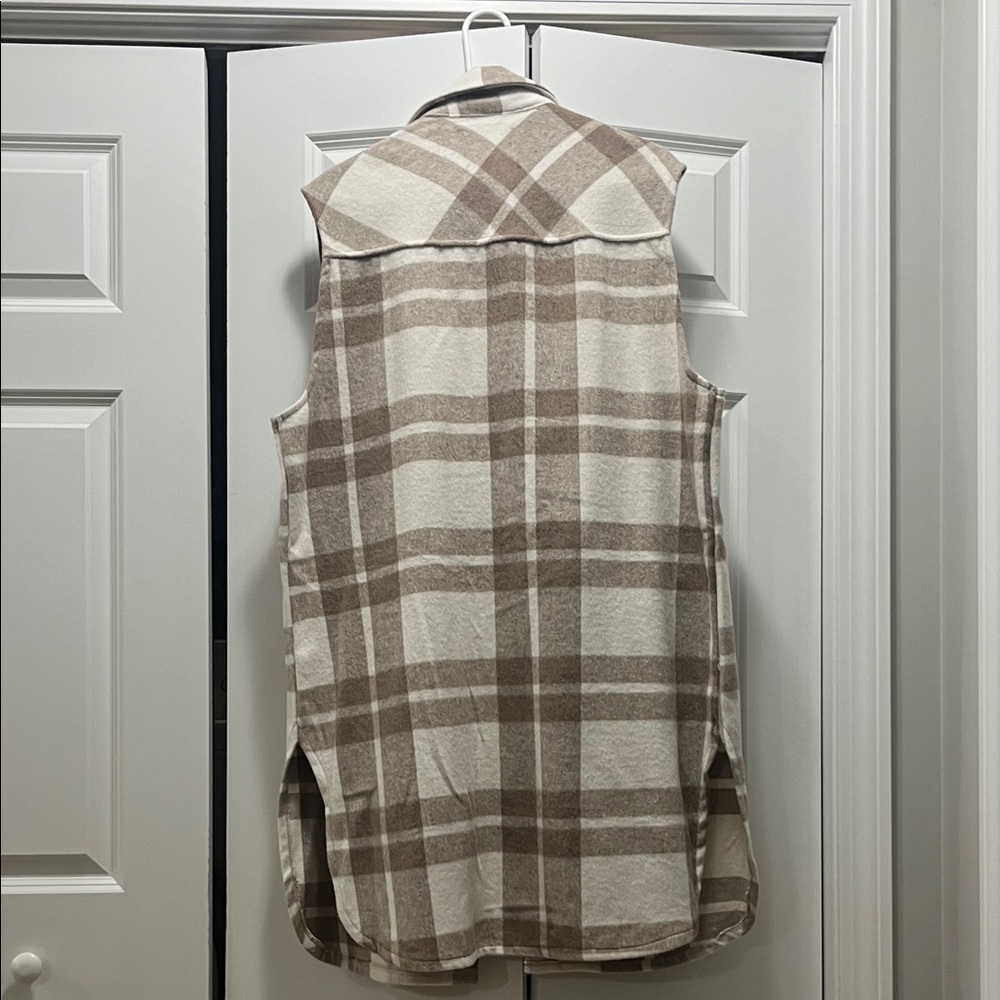 Ashley By 26 International Plaid long Vest in Brown and Cream - Picture 5 of 6